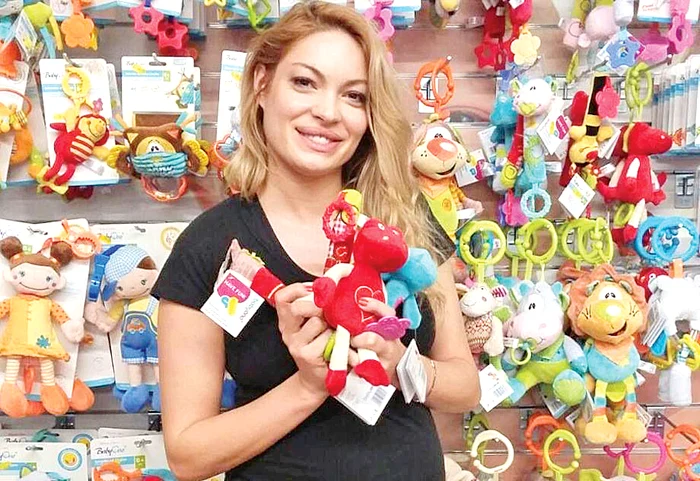 Valentina e pregătită  să se dedice exclusiv  micuţului Milan Cristian