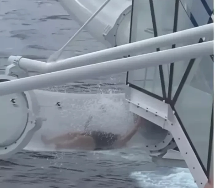 Femeie blocată în tobogan FOTO: Captura video
