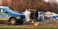 Cadavrul carbonizat al unui bărbat a fost găsit într-o mașină complet arsă în Oradea FOTO: captură video ebihoreanul