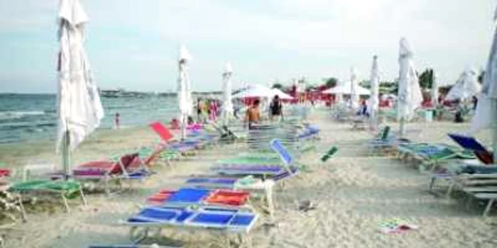 Constanta: Litoral 2009/Turiştii, goniţi de frig de pe plajă