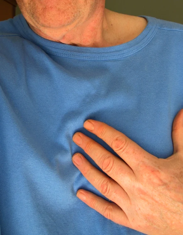 Pacienţii cu suferinţe cardiace trebuie să respecte tratamentul prescris de medic FOTO pixabay