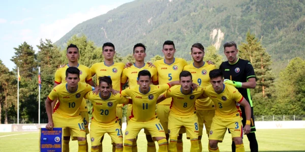 U21