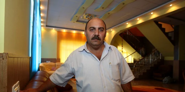 Ferdinand Stănescu este cel mai bogat ţigan din Moldova