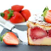 clafoutis cu capsuni  Foto Bucataras jpg
