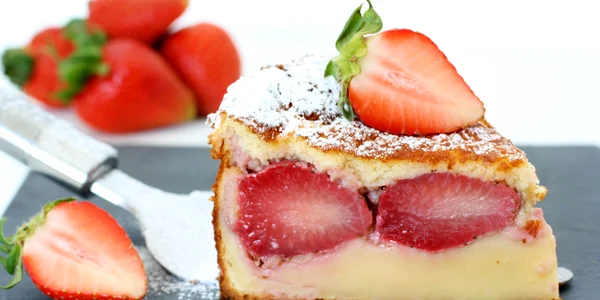 clafoutis cu capsuni  Foto Bucataras jpg