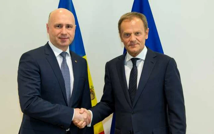 Premierul moldovean Pavel Filip în cadrul unei întrevederi cu preşedintele Consiliului European Donald Tusk FOTO gov.md