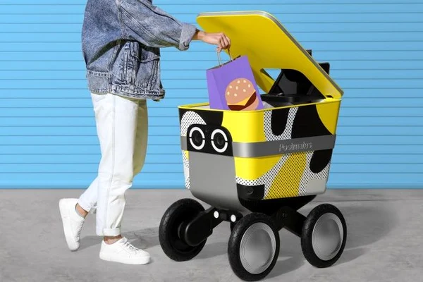 Roboții-curier îi vor ajuta pe oamenii-curieri să livreze mai eficient
