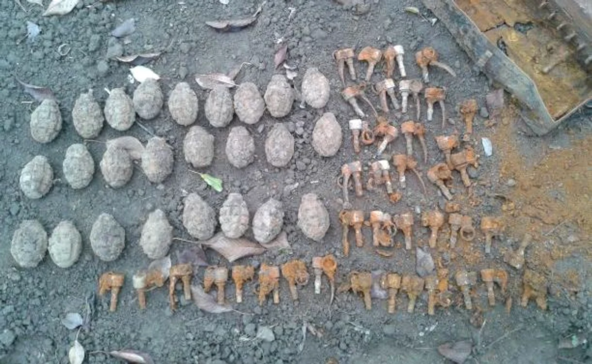 
    Deşi a stat zeci de ani în pământ, munişia reprezintă încă un pericol. (Foto: adevarul.ro)  