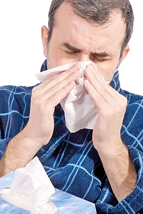 
    Alergia la polen are simptome asemănătoare cu cele ale unei gripe sau răceli  