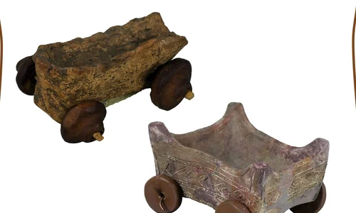 Exponatul lunii iulie la MNIR: carele miniaturale preistorice din lut de la Cuciulata și Tiream jpeg