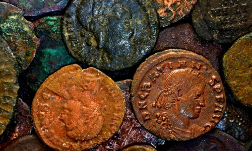 Monede antice (© Pixabay)