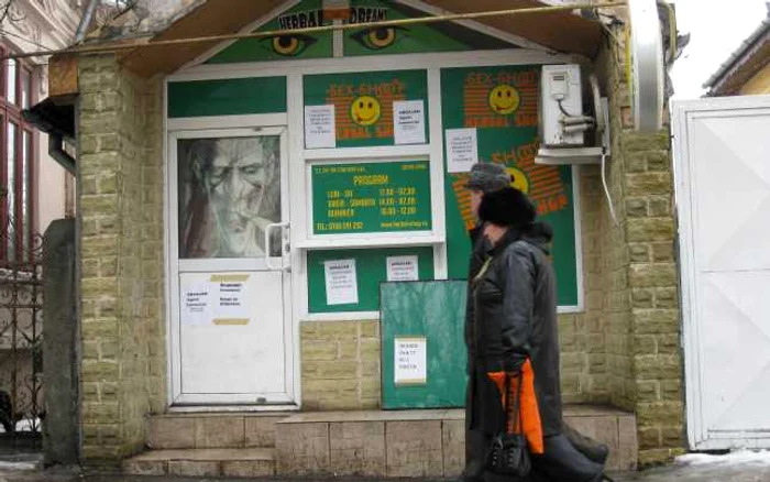 Magazinele "de vise" au fost controlate de poliţişti şi OPC
