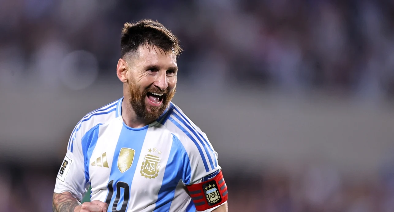 Lionel Messi se întoarce acasă, în orașul în care s-a născut. Foto EPA EFE