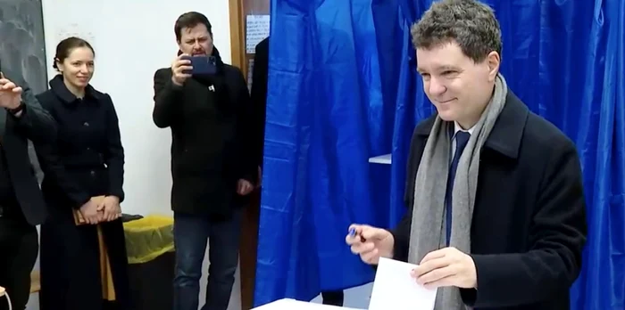 Nicușor Dan a votat pentru noul primar general al Capitalei / Foto: captură Digi24
