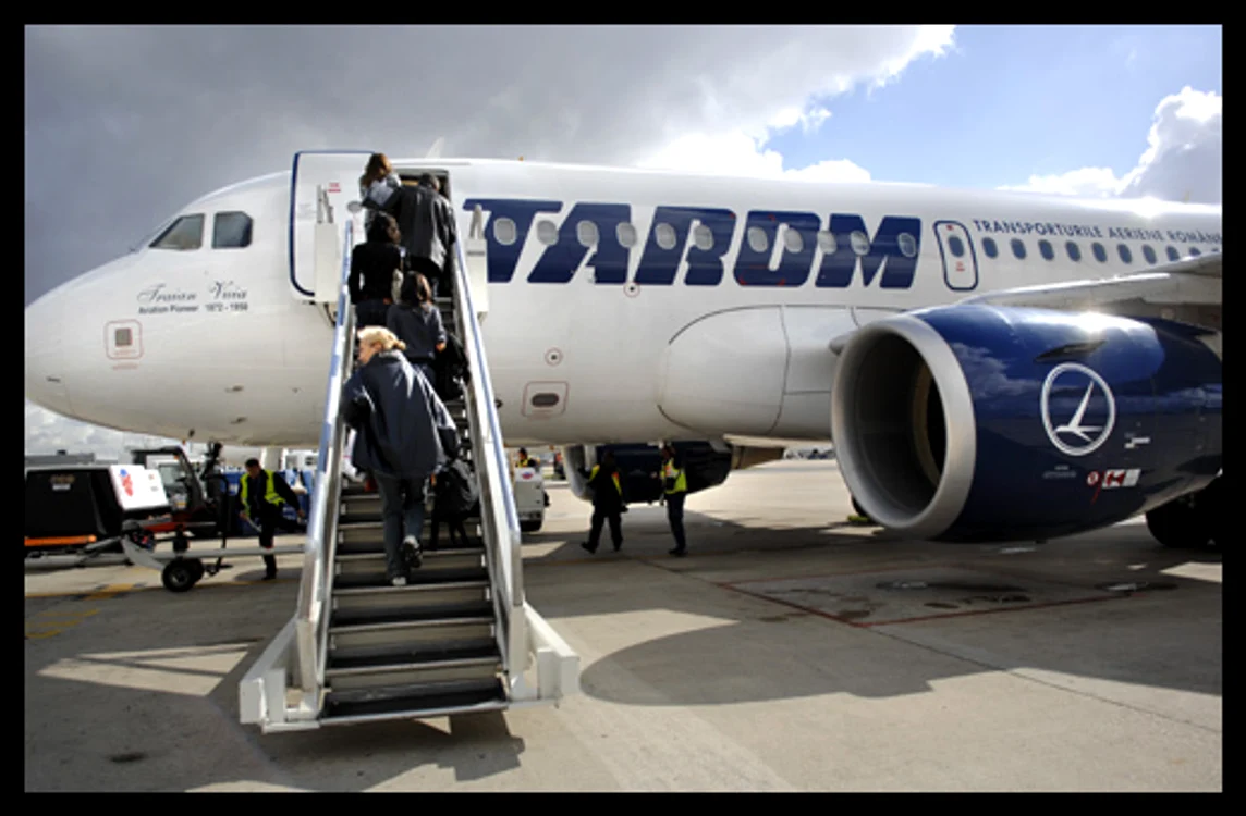 Tarom a transportat anul trecut 2,03 milioane de pasageri pe toate cursele regulate, interne şi externe