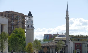 tirana 2798900 1280 jpg