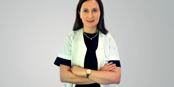 Dr  Ioana Constantin, MedLife jpeg
