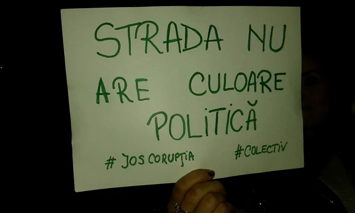 Proteste pentru victimele din Colectiv; Pancarta care rezumă mesajul oamenilor 