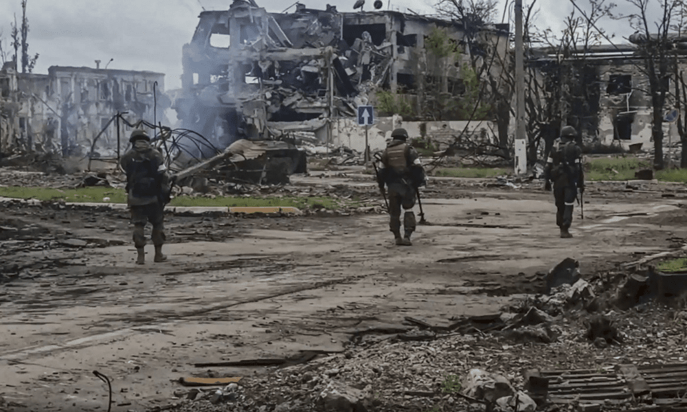 Rusia construiește „dinți de dragon” în jurul orașului Mariupol și în alte două zone din Ucraina