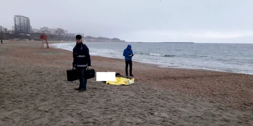 Barbat inecat pe o plaja din Constanta