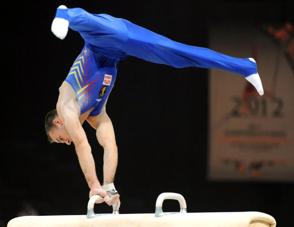 Mediafax | Flavius Koczi se va lupta în finala de la gimnastică individual-compus