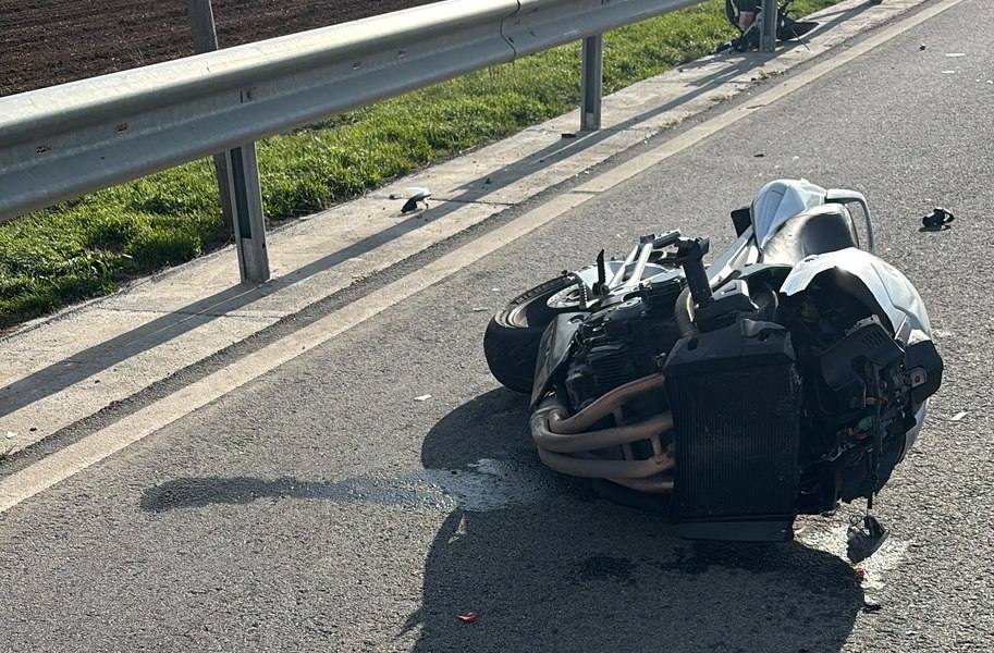 Dolj: Motociclist de 19 ani, mort într-un accident stupid. Cum s-a produs tragedia