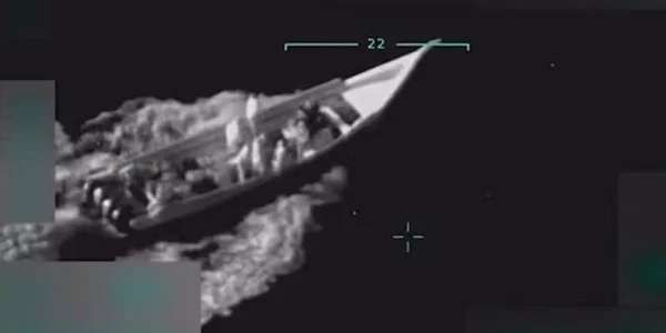 atac al armatei sua asupra unei nave suspectate ca transporta droguri X mp4 thumbnail png