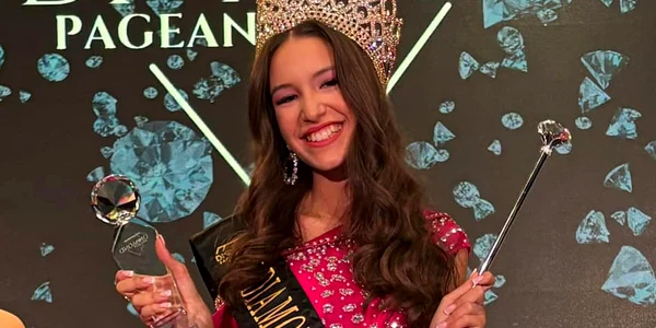 Rebecca Tentea cea mai frumoasă UK jpg