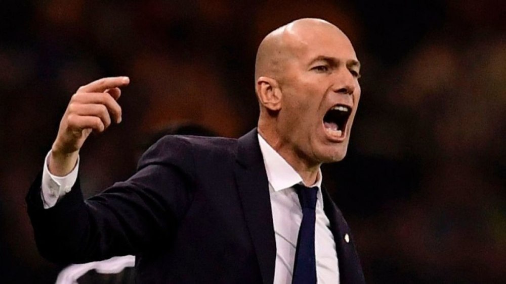 Revine Zinedine Zidane, după trei ani de pauză: a bătut palma cu un club uriaș