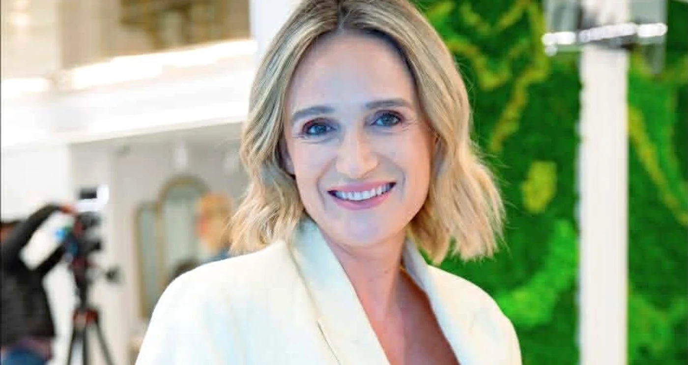 Carmen Negoiță, mulțumită de tenul ei foto: Yolo Media