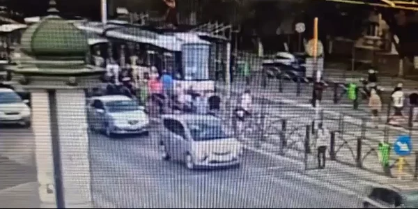 jandarm injunghiat sector 6 mp4 thumbnail png