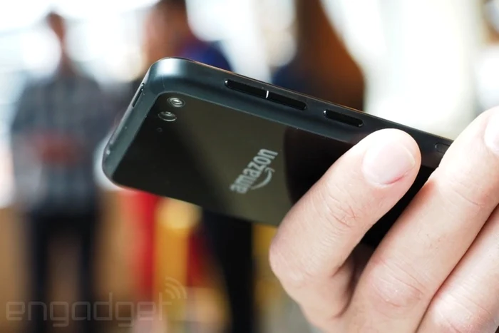 Amazon Fire Phone e un gadget interesant. FOTO Engadget