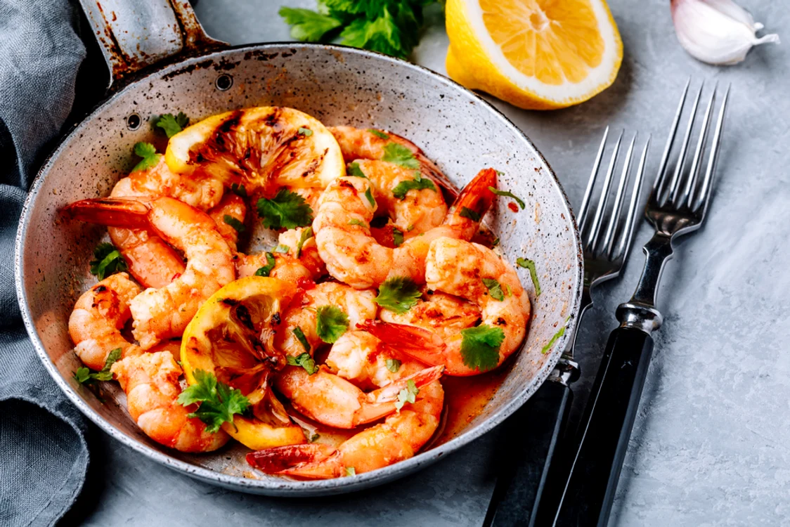 Creveții și fructele de mare ajută inima FOTO: Shuterstock