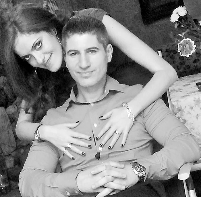 Lavinia şi Laurenţiu se declară extrem de fericiţiFoto Pro TV