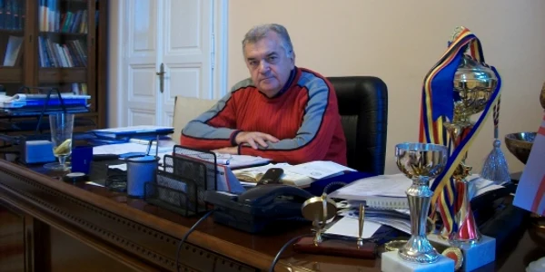 Rectorul UMF, Constantin Copotoiu crede că noua procedură va ajunge la Târgu-Mureş în scurt timp
