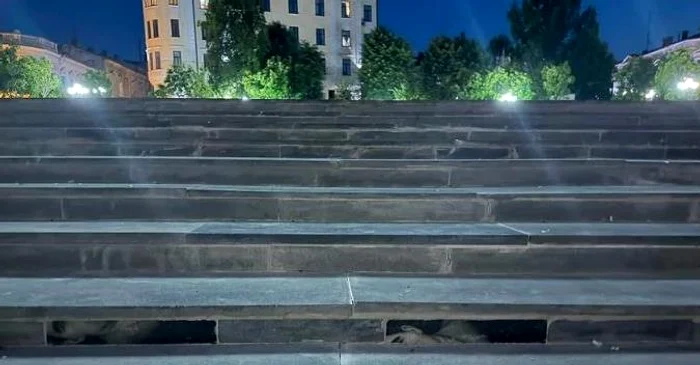 Trepte reparare la Cernăuți