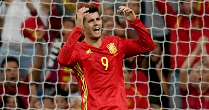 Alvaro Morata a luat galben după ce a ieșit de pe teren. Foto EPA EFE