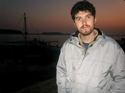 Actorul Petruţ Butuman a fost amendat pentru că a raportat un furt la 112 FOTO Facebook-Petrut Butuman