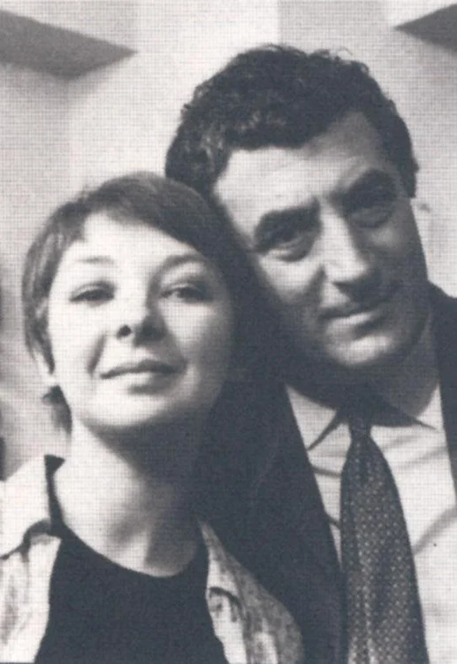 În 1963, Toma Caragiu se căsătorește cu Elena Bichman, tot actriță, aflată și ea la a doua căsătorie