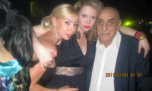 Oana şi Viorel Lis, de Revelion FOTO: Facebook jpeg
