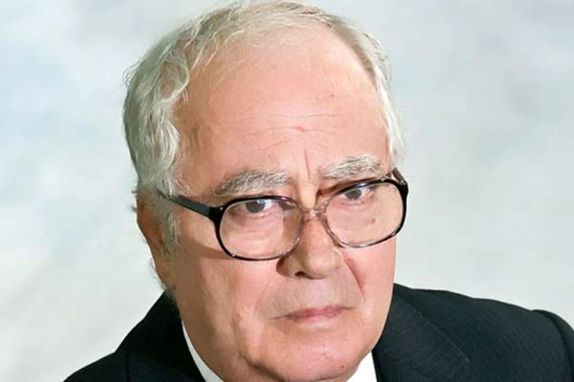Actorul Victor Radovici a fost dus al Spitalul Floreasca din Capitală FOTO ziarelive.ro