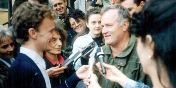 Raico Cornea (foto stânga) a stat de vorbă cu Ratko Mladici (foto dreapta), la Banja Luka, în anul 1993