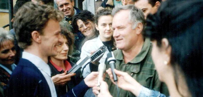 Raico Cornea (foto stânga) a stat de vorbă cu Ratko Mladici (foto dreapta), la Banja Luka, în anul 1993