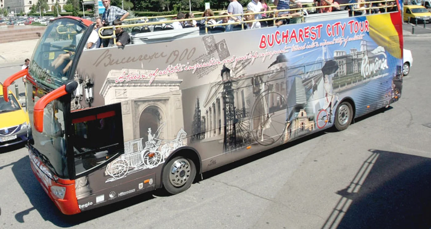 Autobuzele cu etaj au circulat  din iulie şi până în noiembrie.  Au plimbat 27.000 de oameni