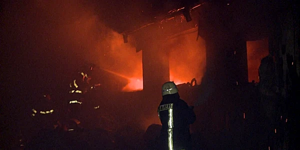 incendiu depozit