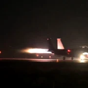 Lovituri americani asupra țintelor ISIS din Siria FOTO captură video jpg