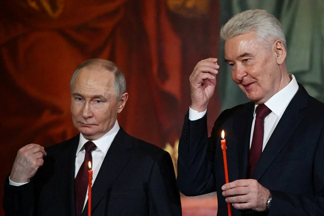 Vladimir Putin, la slujba de Înviere/FOTO:X