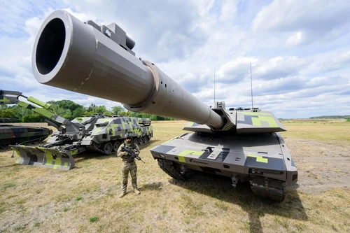 Tanc de luptă KF-51 Panther FOTO Profimedia