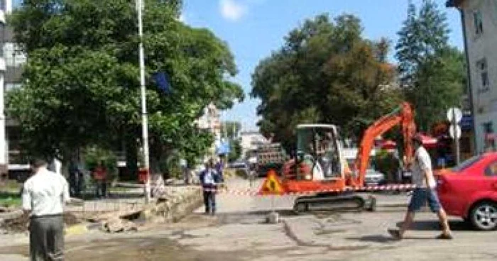 Suceava: Strada Rarăului din Burdujeni va fi închisă circulaţiei timp de o săptămână