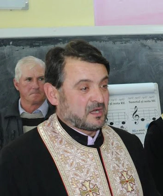 Părintele Geani Mocanu a copiat fragmente întregi Foto: vremeanoua.ro